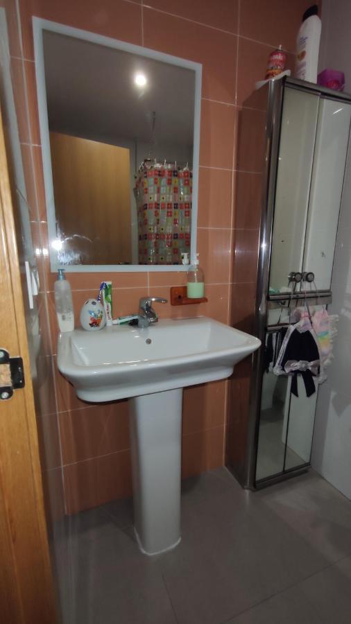 Habitación con baño privado Apartamento Benavites Exterior foto